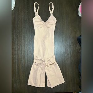 SKIMS Mid Thigh Bodysuit